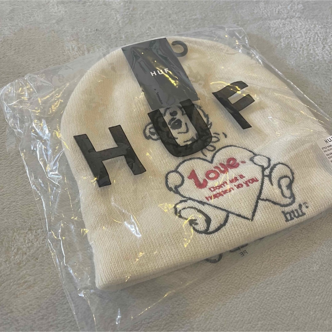 HUF(ハフ)の完売品 HUF ニット帽 ビーニー クマ ベア 刺繍 メンズ レディース  メンズの帽子(ニット帽/ビーニー)の商品写真