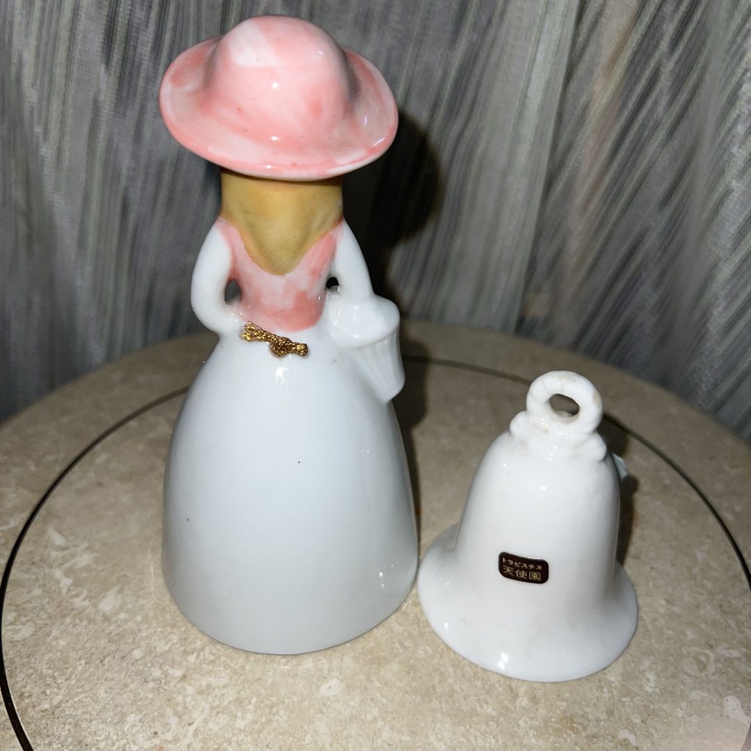 【女の子 と 花】 アンティーク　卓上ベル　セット 楽器の楽器 その他(ハンドベル)の商品写真