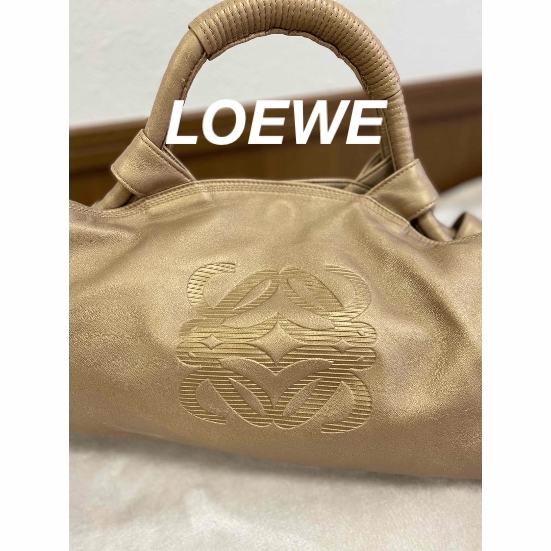 LOEWE ロエベ アナグラム ナッパアイレ GOLD レザー