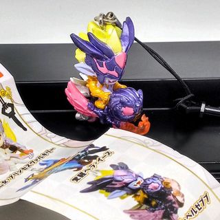 バンダイ(BANDAI)のパズドラ 降臨フィギュア ストラップ01　奈落の狂皇子・ベルゼブブ　ガシャポン(キャラクターグッズ)