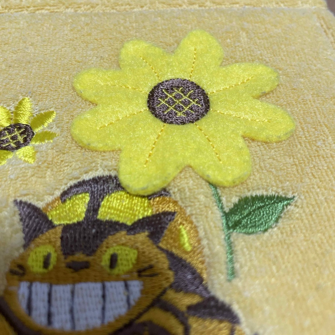 ジブリ(ジブリ)のネコバス　トイレットペーパーホルダー エンタメ/ホビーのおもちゃ/ぬいぐるみ(キャラクターグッズ)の商品写真