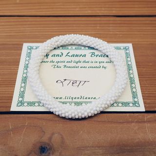 マツノグラスビーズ(MATSUNO GLASS BEADS)のLily and Laura 新品未使用 リリーアンドローラ ブレスレット 22(ブレスレット/バングル)