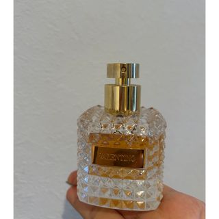 ヴァレンティノ(VALENTINO)のヴァレンティノ　「ドンナ」　オードパルファン　50ml　香水　定価￥14,850(香水(女性用))