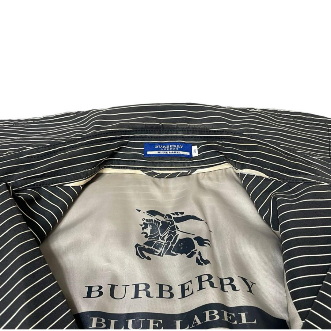 BURBERRY BLUE LABEL(バーバリーブルーレーベル)のBURBERRY BLUE LABEL トレンチコート　ダブルブレスト　ボーダー レディースのジャケット/アウター(トレンチコート)の商品写真