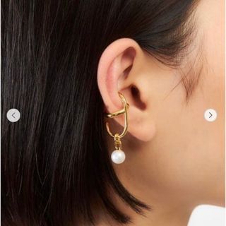 トゥモローランド【最終価格】ELSA EARCUFF-RIGHT MARIA BLACK