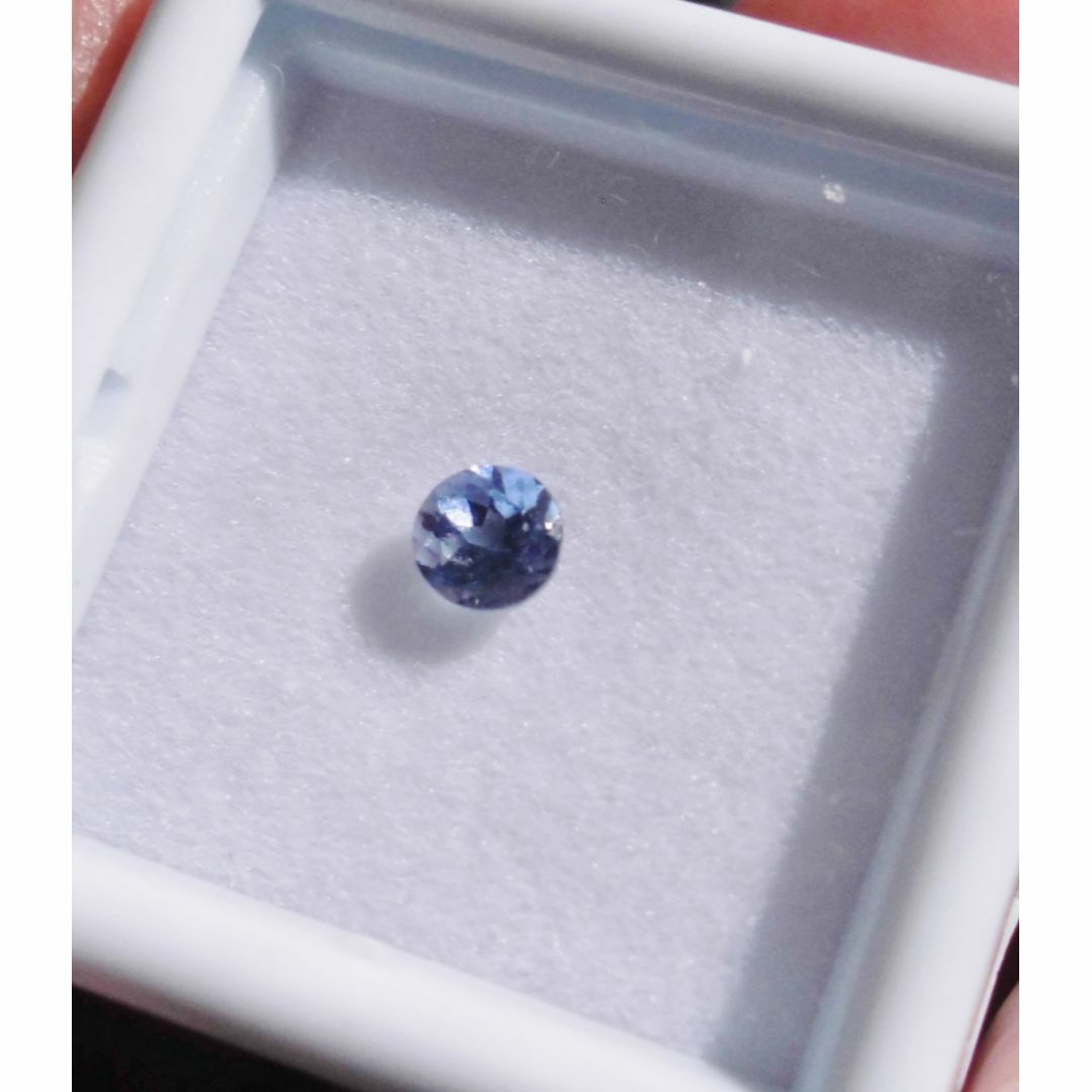 天然石🎶タンザナイト🎶 (Tanzanite)  0.35ct　ケース付 レディースのアクセサリー(その他)の商品写真