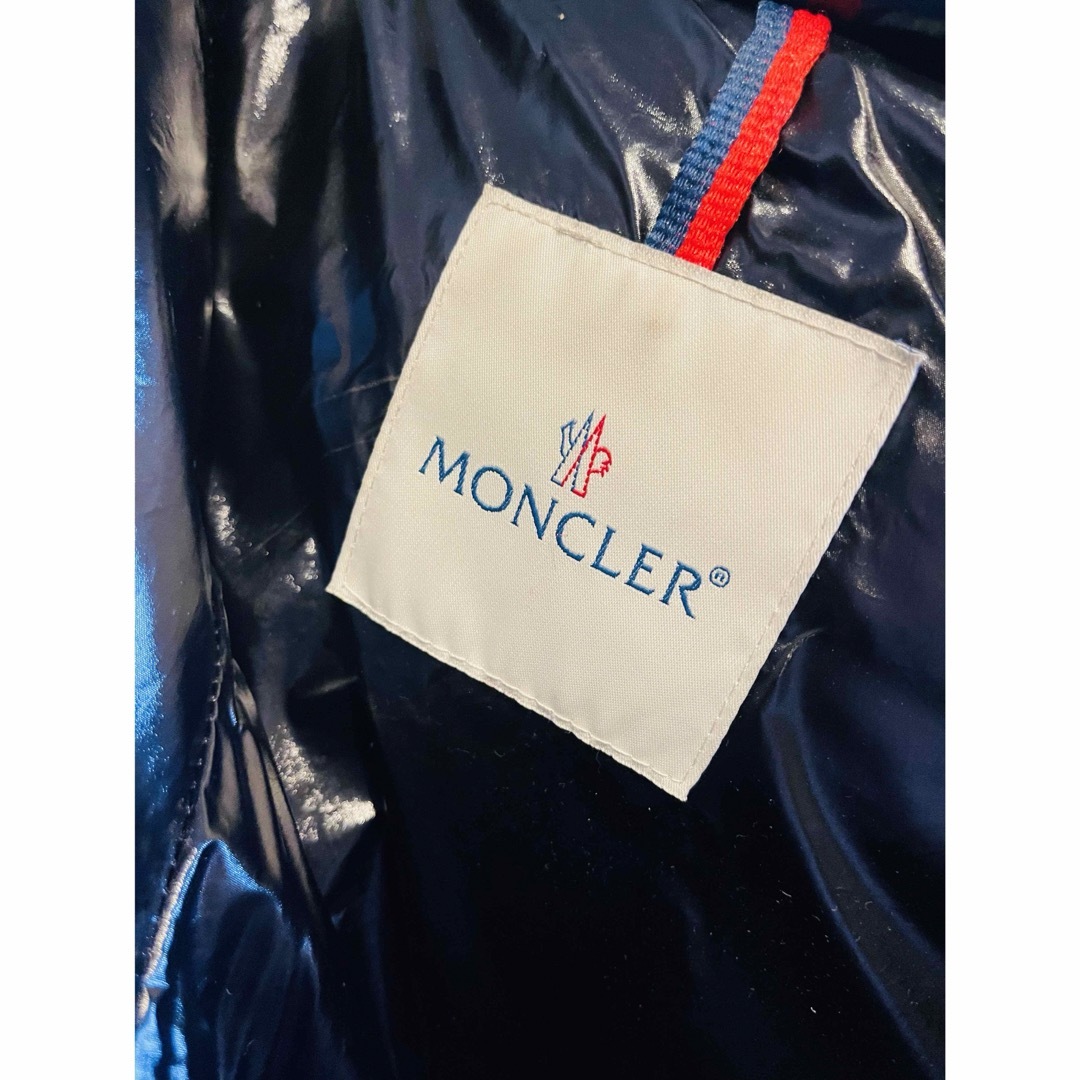 MONCLER(モンクレール)のモンクレール　ダウン　 メンズのジャケット/アウター(ダウンベスト)の商品写真