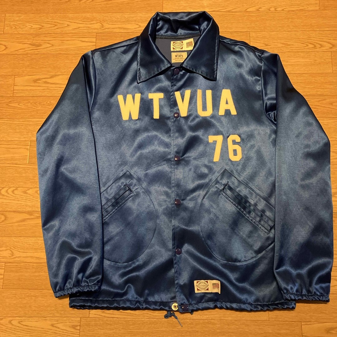 W)taps(ダブルタップス)のWTAPS コーチジャケット EBBETS FIELD FLANNELS メンズのジャケット/アウター(その他)の商品写真