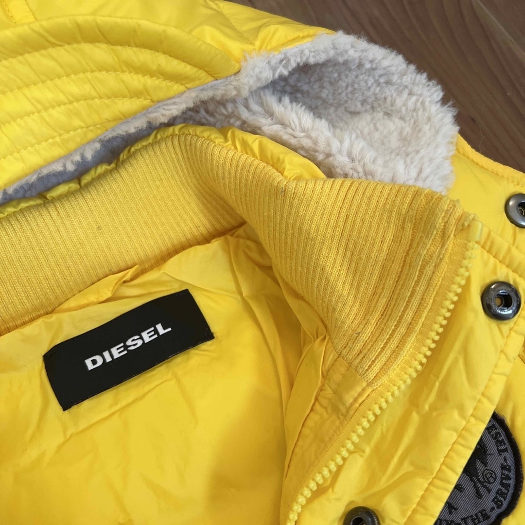 DIESEL(ディーゼル)のDIESEL ディーゼル　ベビー　ダウンジャケット　12M イエロー キッズ/ベビー/マタニティのベビー服(~85cm)(ジャケット/コート)の商品写真