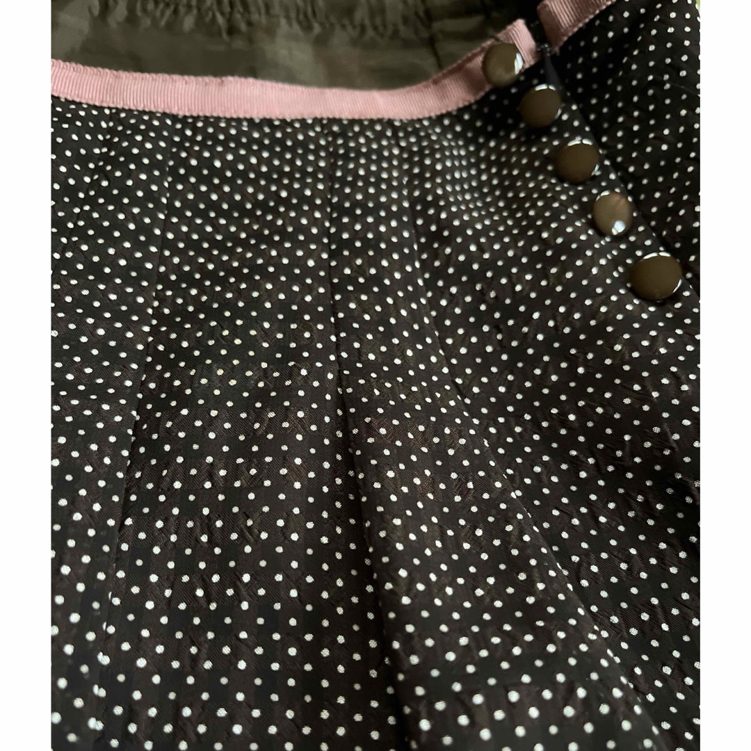 DEAR FLURAフレアスカート　ドット　膝丈　茶×白×ピンク　春夏　日本製 レディースのスカート(ひざ丈スカート)の商品写真