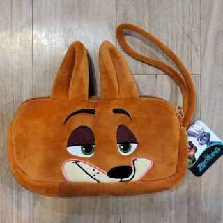 ディズニー(Disney)の【新品　未使用】ディズニー　ズートピア　ニック　コスメポーチ　マルチポーチ(ポーチ)