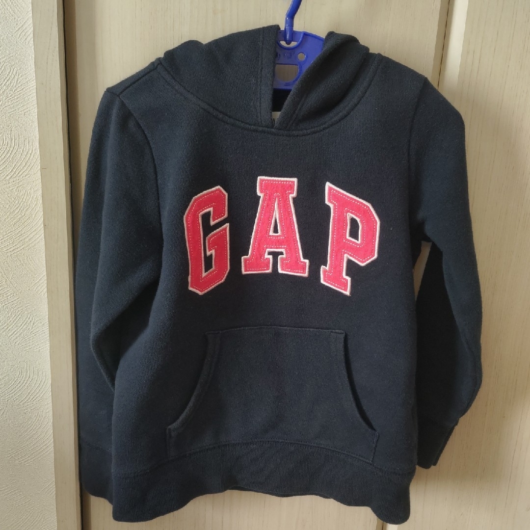 babyGAP(ベビーギャップ)のGAP　フード付トレーナー キッズ/ベビー/マタニティのキッズ服女の子用(90cm~)(Tシャツ/カットソー)の商品写真