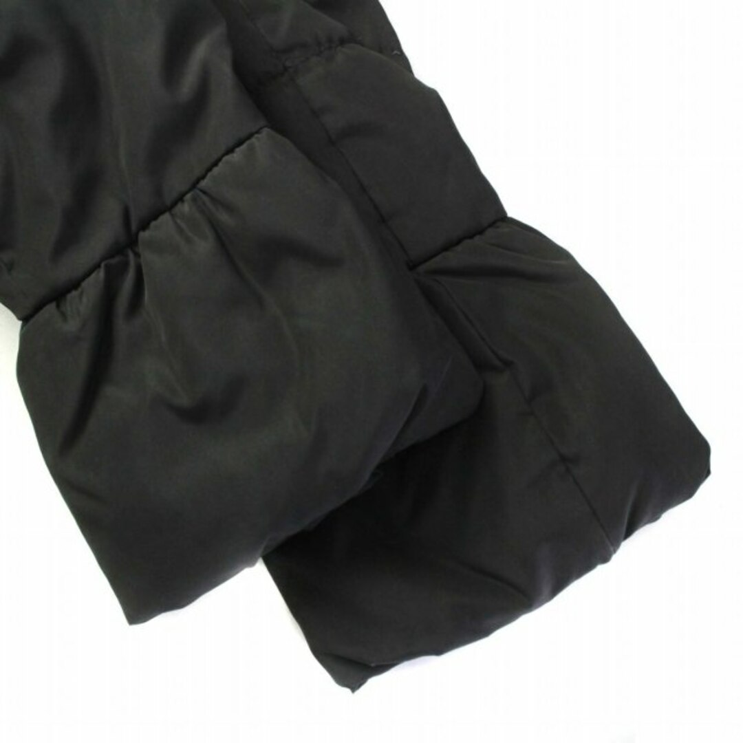 Chesty(チェスティ)のチェスティ ダウンコート ビジュー ラインストーン ジップアップ 1 S 黒 レディースのジャケット/アウター(ダウンコート)の商品写真