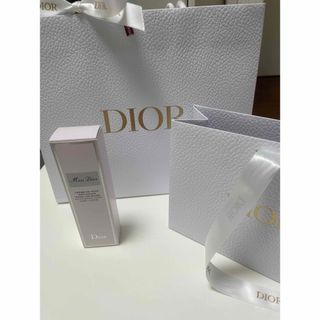 Christian Dior - 専用出品 新品未使用　miss Dior ハンドクリーム　⭐︎ギフト用仕様⭐︎