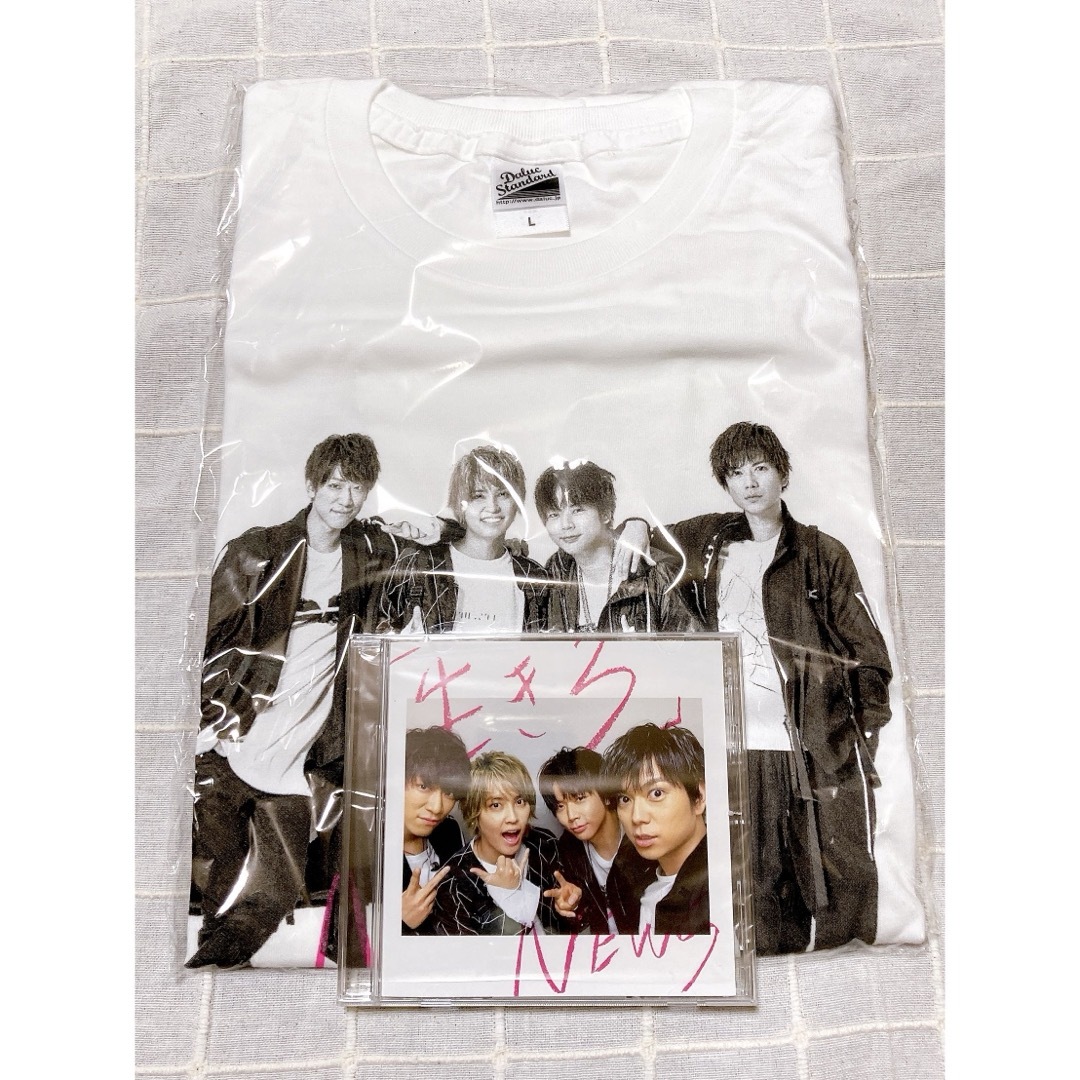 NEWS(ニュース)のNEWS 「生きろ」15th CD Tシャツ エンタメ/ホビーのタレントグッズ(アイドルグッズ)の商品写真