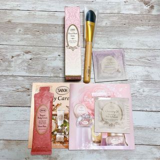 サボン(SABON)の【新品未使用】サボン　フローラルジュレマスク　ブラシ、サンプル付き(パック/フェイスマスク)