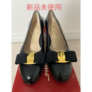 Salvatore Ferragamo - フェラガモのパンプス✴︎シャネル、ディオール ...