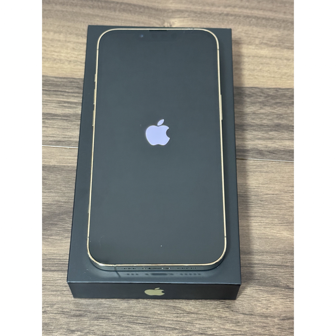 美品】iPhone 13 Pro ゴールド 256 GB SIMフリー 美品】iPhone 13 Pro ゴールド 256 GB SIMフリー