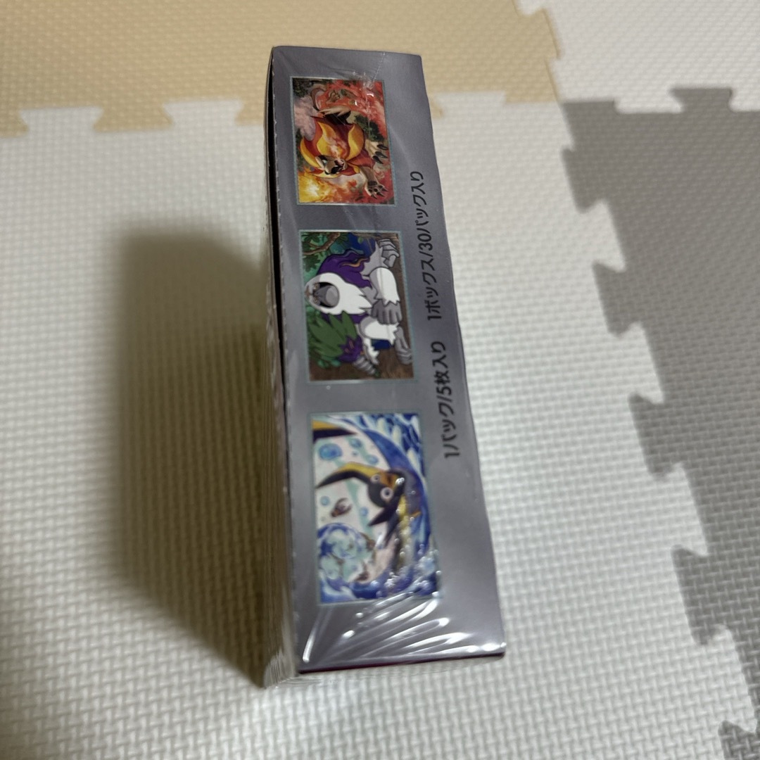 ポケモン(ポケモン)のポケモンカード　トリプレットビート　BOX シュリンク付き エンタメ/ホビーのトレーディングカード(Box/デッキ/パック)の商品写真