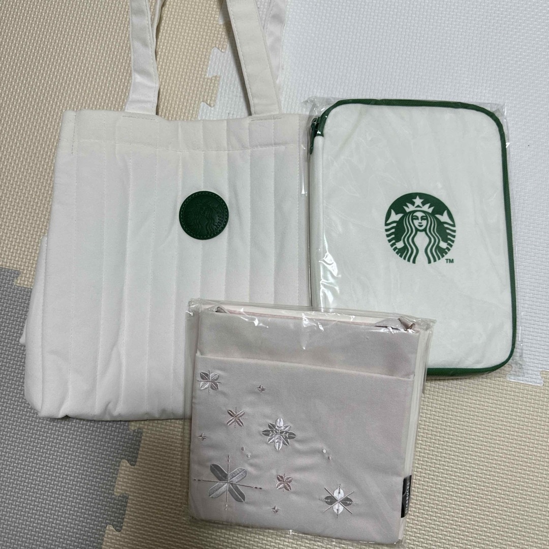 Starbucks(スターバックス)のスターバックス2024年福袋　3点セット エンタメ/ホビーのコレクション(ノベルティグッズ)の商品写真