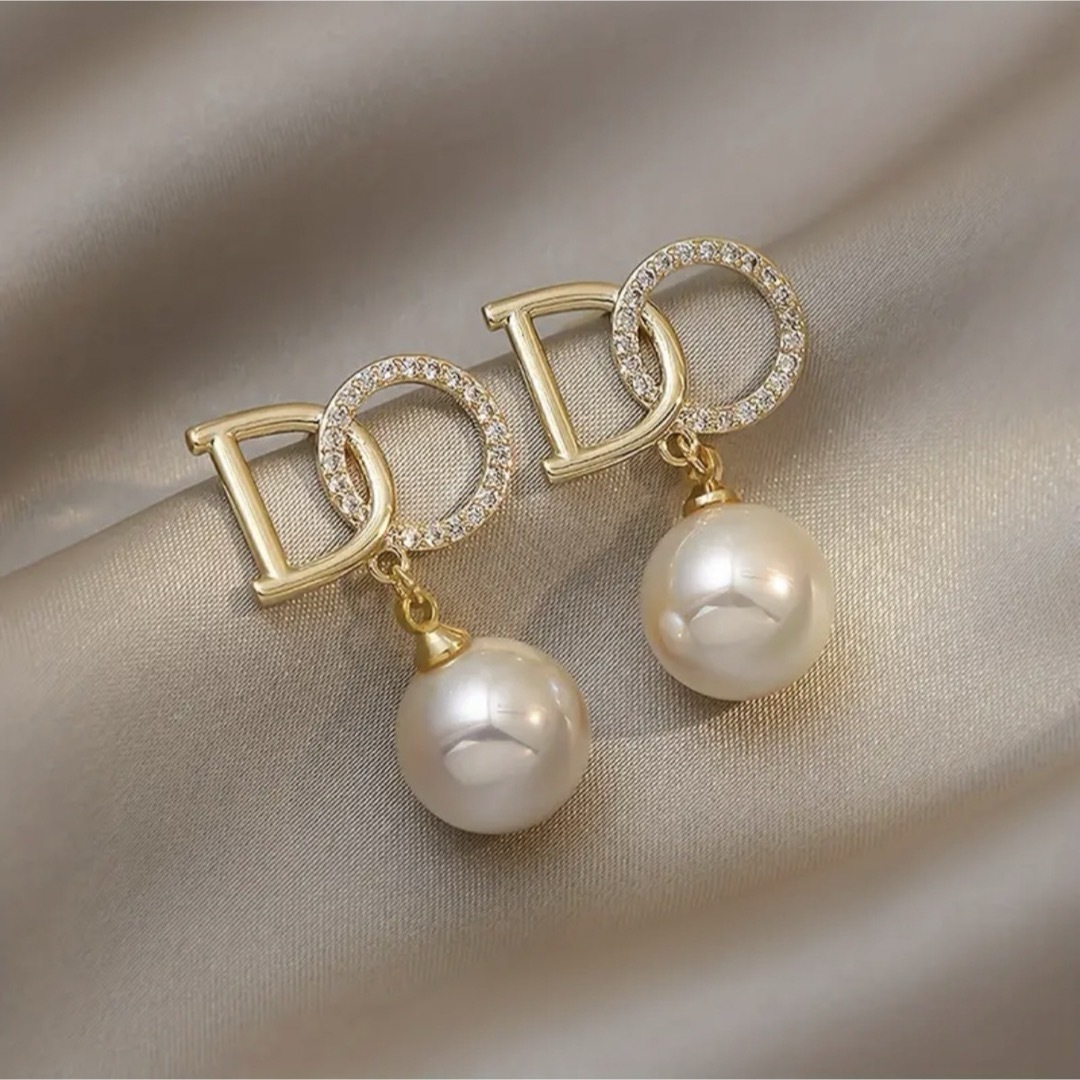 レディースCHANEL Dior ピアス