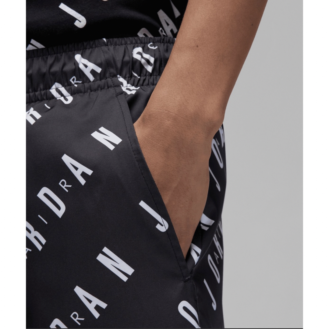 Jordan Brand（NIKE）(ジョーダン)の新品未使用 ジョーダン JORDAN ハーフパンツ DX9674 ブラック M メンズのパンツ(ショートパンツ)の商品写真