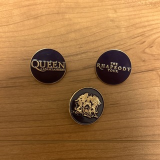 クイーン(Queen)のQUEEN + Adam Lambert 2020 来日  ピンバッジ(ミュージシャン)