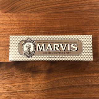 マービス(MARVIS)のマービス　歯磨き粉　ホワイトニング(歯磨き粉)