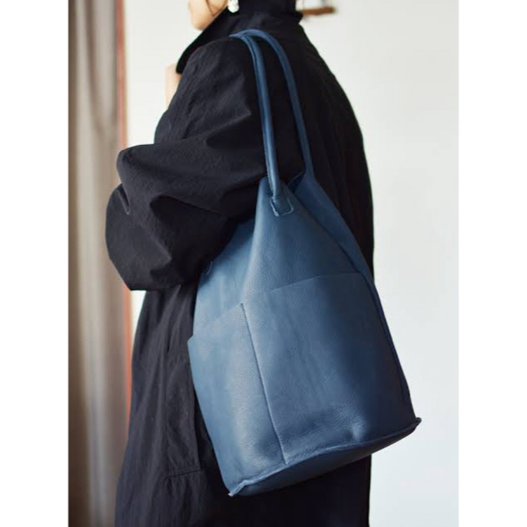 archi(アーキ)の値下げ‼️ARCHI Cow Leather Shoulder Bag レディースのバッグ(トートバッグ)の商品写真