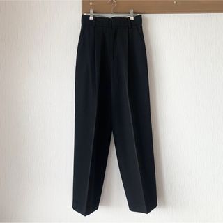 エイトン(ATON)のATON 01 WOOL GABARDINE TAPERED PANTS (カジュアルパンツ)