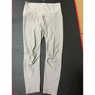 ルルレモン(lululemon)の本日限定●ヨガレギンスホットヨガlavaスカーラスパッツライトグレーM・used(ヨガ)