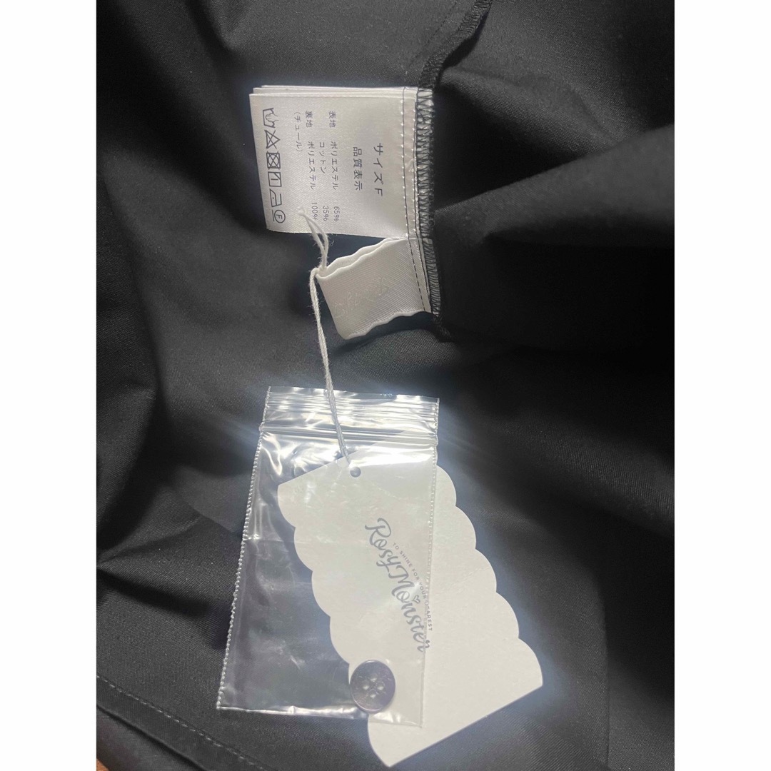 Drawer(ドゥロワー)のrosymonster decorative tulle blouse  黒新品 レディースのトップス(シャツ/ブラウス(半袖/袖なし))の商品写真
