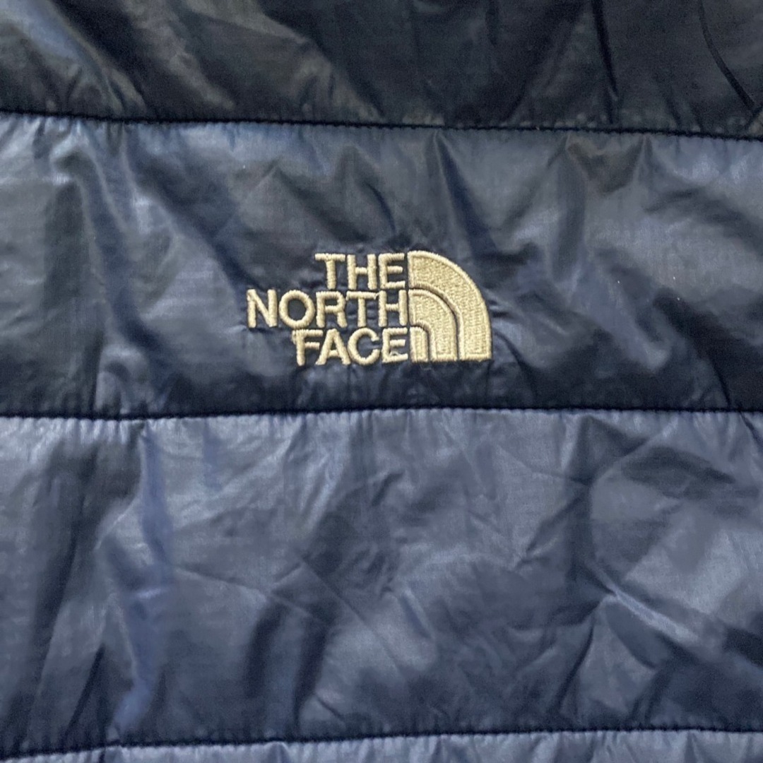 THE NORTH FACE  ノースフェイス　ライトダウンジャケット　ブルー　 レディースのジャケット/アウター(ダウンジャケット)の商品写真