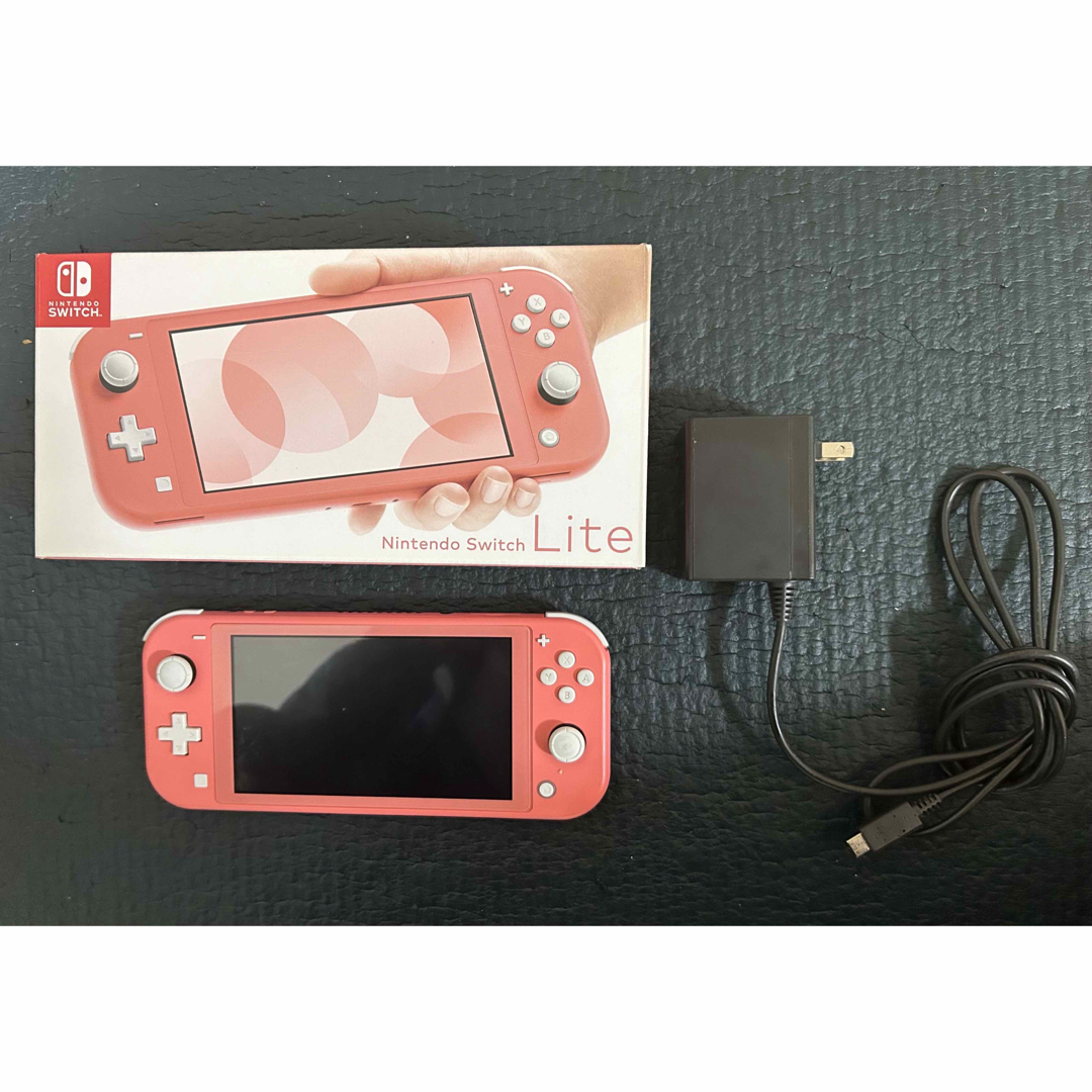 エンタメホビーNintendo Switch Lite コーラル本体(充電器、箱付 ...