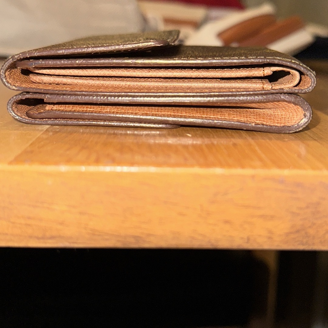 LOUIS VUITTON(ルイヴィトン)のLV ルイヴィトン　ポルトモネ　ビエ　カルトクレディ　三つ折り財布 レディースのファッション小物(財布)の商品写真