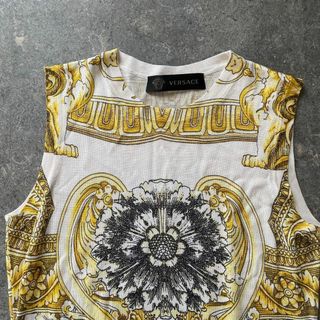 44 ヴェルサーチェ VERSACE ニット ノースリーブ トップス シャツ(シャツ/ブラウス(半袖/袖なし))