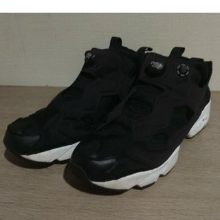 リーボック(Reebok)のリーボック　インスタポンプフューリー　黒×白　28cm(スニーカー)