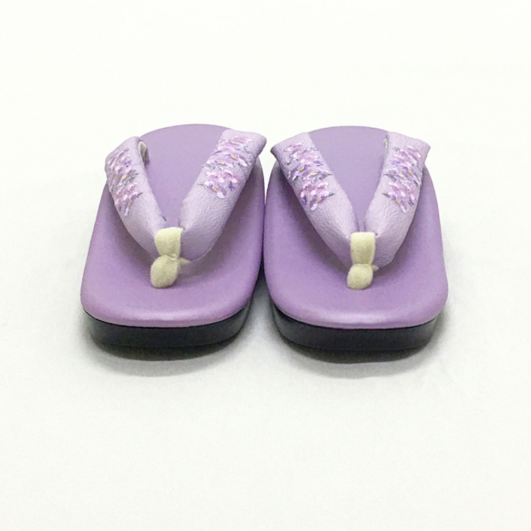【新品】草履 22 23 24 カジュアル パープル 紫 刺繍 女性 614 レディースの靴/シューズ(下駄/草履)の商品写真