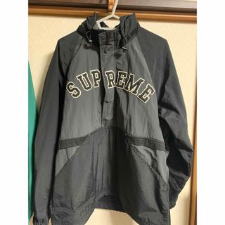 シュプリーム(Supreme)のブラックSupreme COURT HALF ZIP PULLOVER sサイズ(ナイロンジャケット)