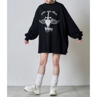 ウィゴー(WEGO)のWhinny/心臓大爆破　BIG 長袖　ロンT (Tシャツ(長袖/七分))