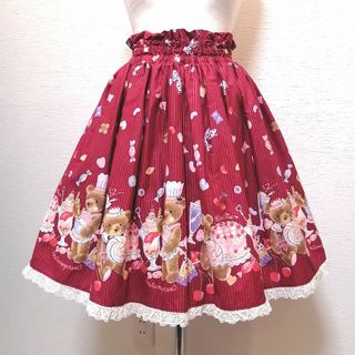 メタモルフォーゼタンドゥフィーユ(metamorphose temps de fille)のメタモルフォーゼ　くまパティシエ　スカート　ボルドー(ひざ丈スカート)