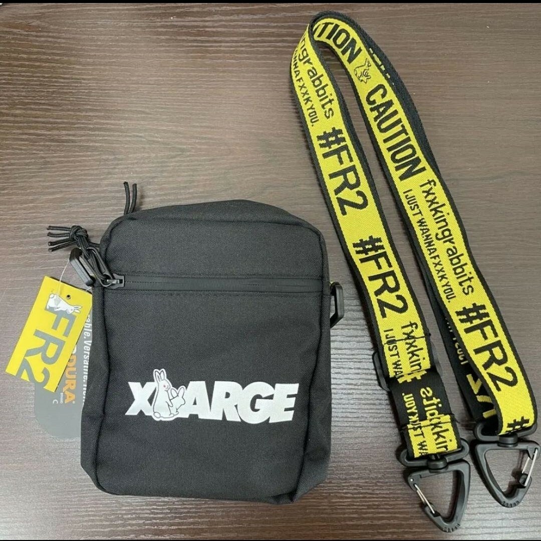 XLARGE(エクストララージ)の【最後2点】専用FR2 ショルダーバッグ X-LARGE エックスラージ メンズのバッグ(ショルダーバッグ)の商品写真