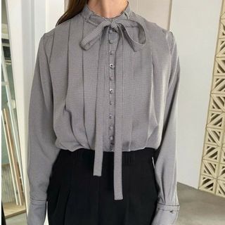 アメリヴィンテージ(Ameri VINTAGE)のAmeriVINTAG UND HOUNDSTOOTH BOWTIE ブラウス(シャツ/ブラウス(長袖/七分))