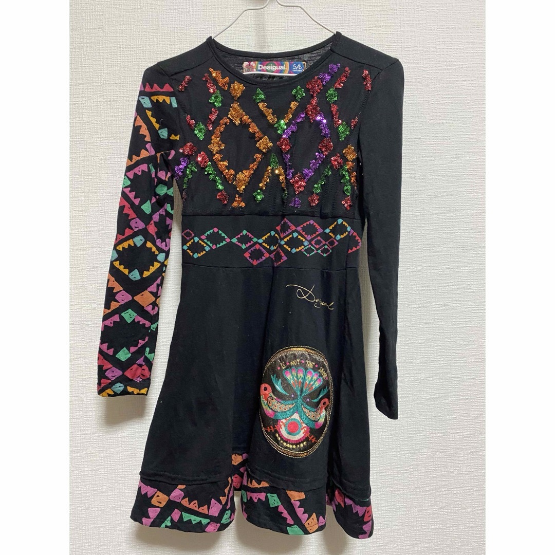 DESIGUAL(デシグアル)の美品　デシグアル　ワンピース キッズ/ベビー/マタニティのキッズ服女の子用(90cm~)(ワンピース)の商品写真