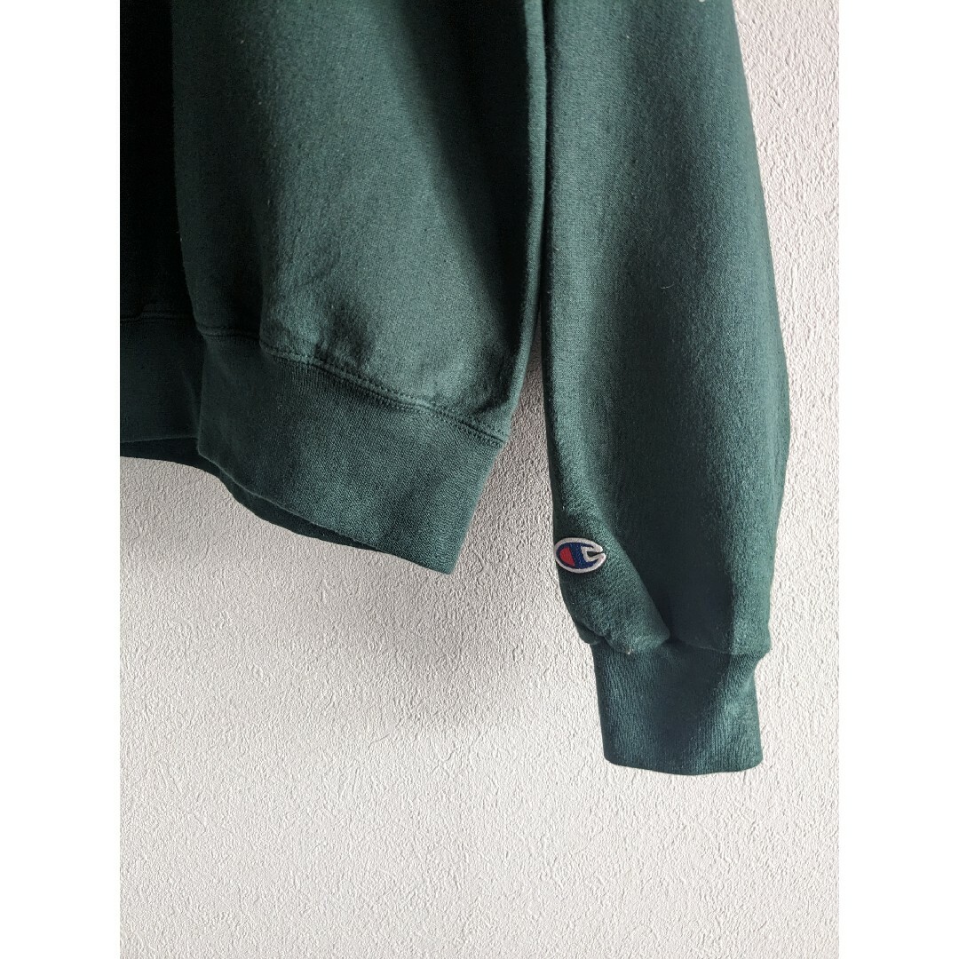 BEAMS(ビームス)のChampion LOYOLA PATCH SWEAT SHIRT メンズのトップス(スウェット)の商品写真