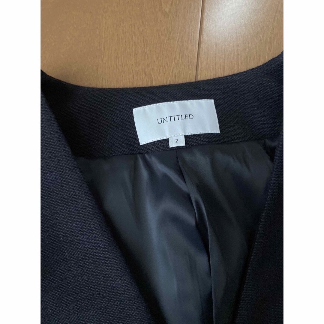 UNTITLED(アンタイトル)のアンタイトル　スーツ　就活　ノーカラージャケット　オケージョン　セレモニー レディースのフォーマル/ドレス(スーツ)の商品写真