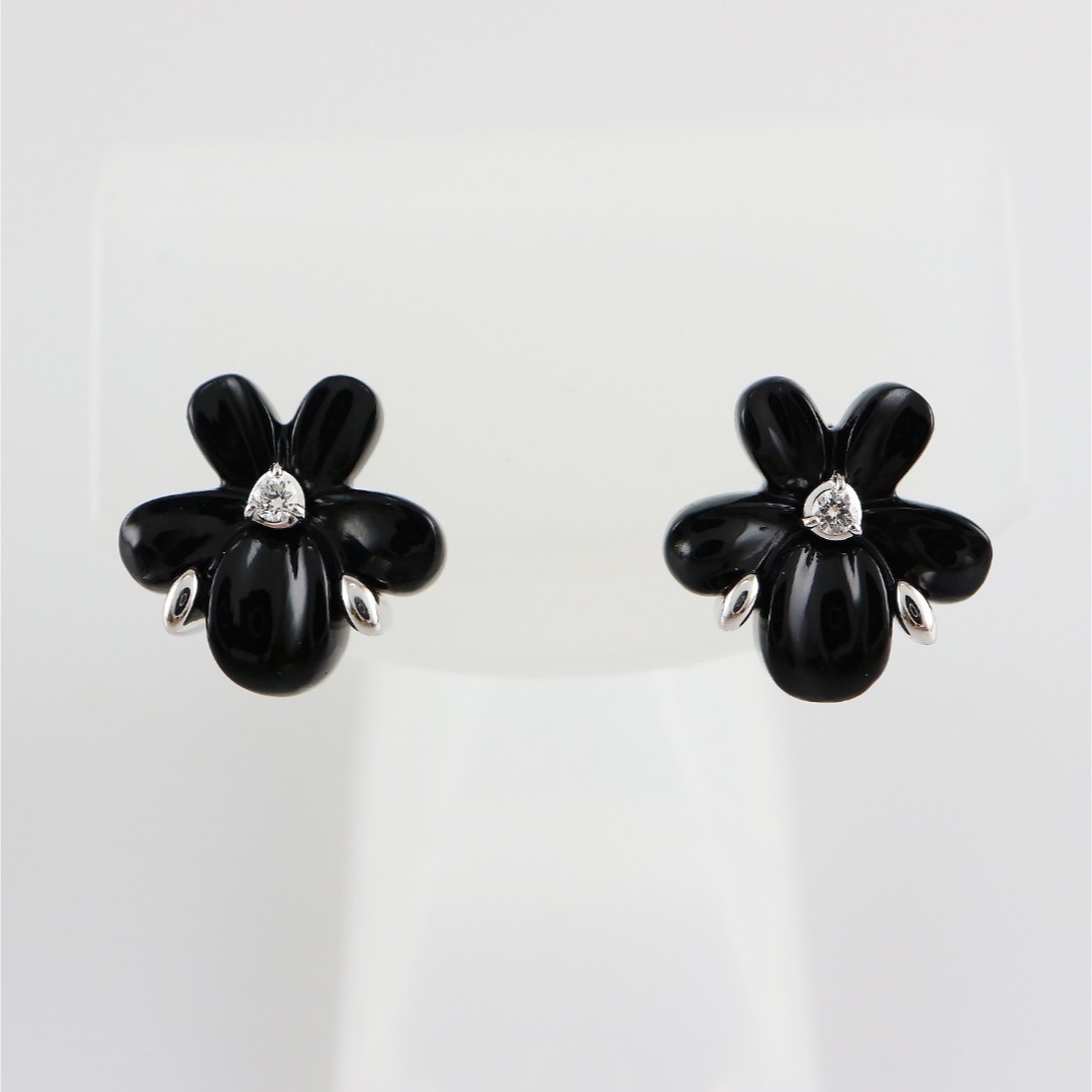 POLA> 750(WG) オニキス ピアス POLA> 750(WG) オニキス ピアス