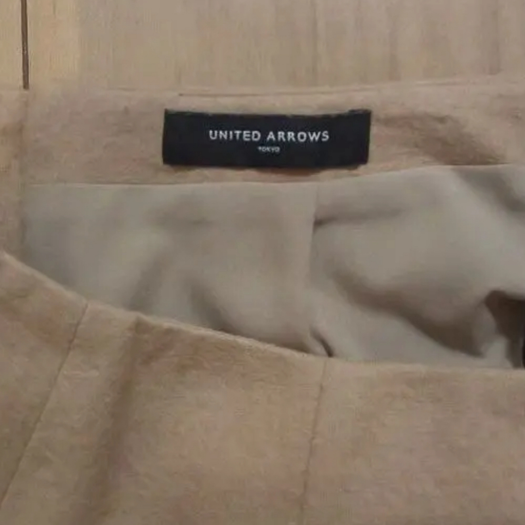 UNITED ARROWS(ユナイテッドアローズ)のユナイテッドアローズ　タイトスカート レディースのスカート(ひざ丈スカート)の商品写真