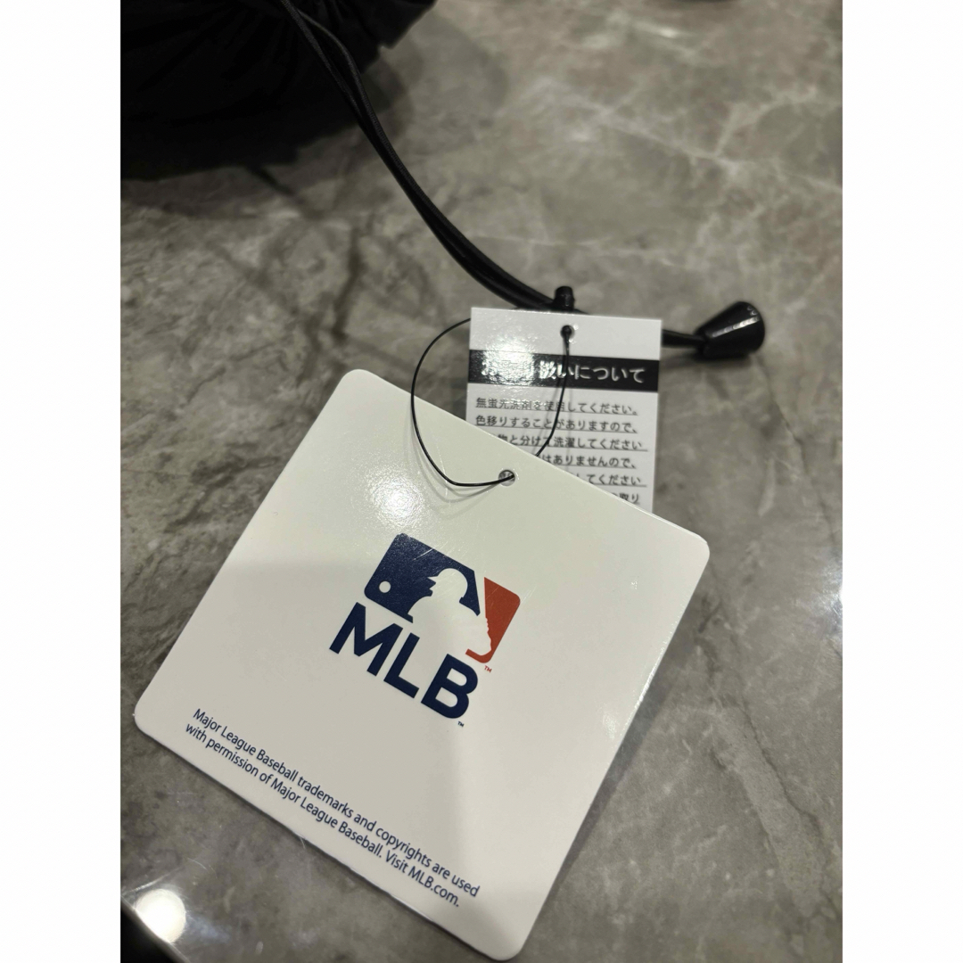 マフラー MLBパディングマフラー　ドジャース　大谷 メンズのファッション小物(マフラー)の商品写真