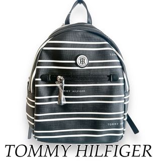 トミーヒルフィガー(TOMMY HILFIGER)の【USA輸入】トミーヒルフィガー　バッグパック　リュック　レディース　白黒　TH(リュック/バックパック)